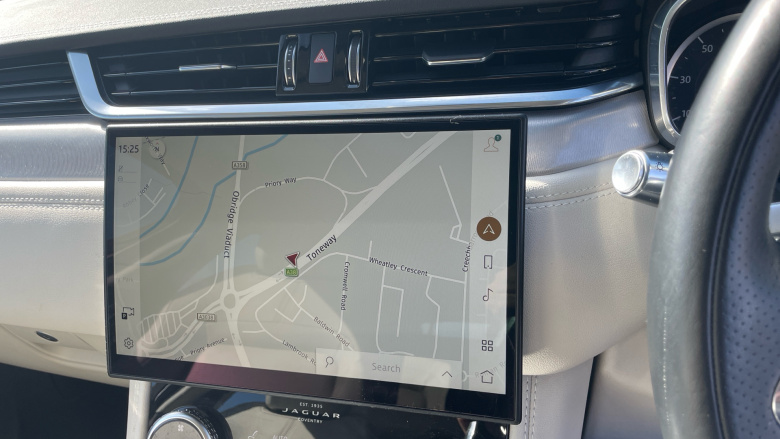 Jaguar F-Pace 2.0 P250 R-Dynamic SE 5dr Auto AWD Petrol Estate